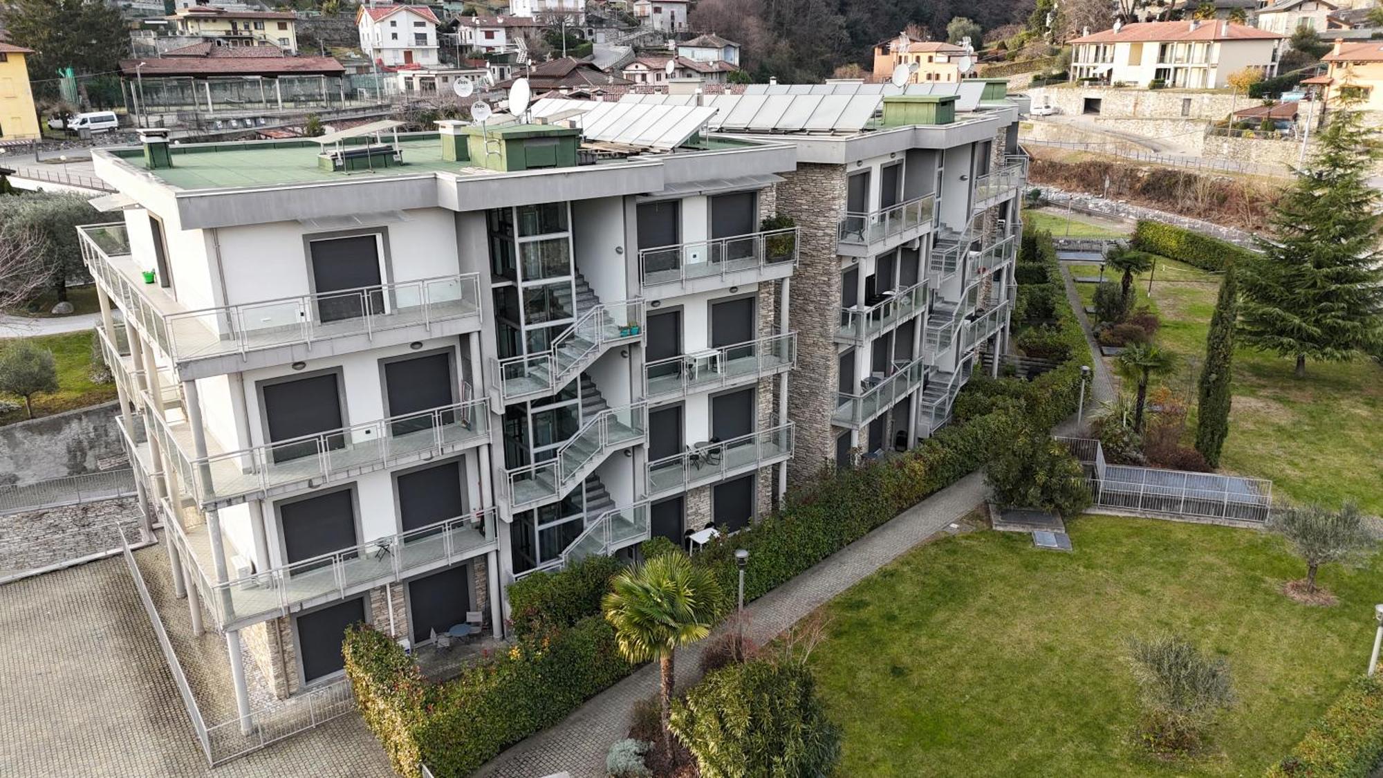Hotel Residence Alessandra Домазо Экстерьер фото
